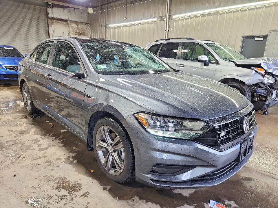 57688626 :رقم المزاد ، 3VWC57BU8MM087931 vin ، 2021 Volkswagen Jetta مزاد بيع