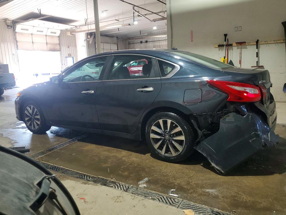 56588886 :رقم المزاد ، 1N4AL3AP7HC272358 vin ، 2017 Nissan Altima مزاد بيع