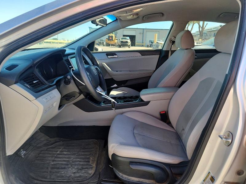 2018 Hyundai Sonata მანქანა იყიდება აუქციონზე, vin: 5NPE24AF1JH670588, აუქციონის ნომერი: 55184296