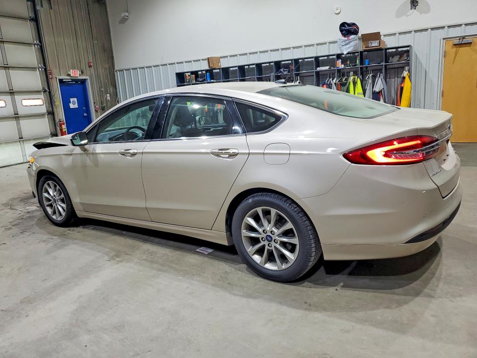 56143846 :رقم المزاد ، 3FA6P0HD0HR331675 vin ، 2017 Ford Fusion مزاد بيع