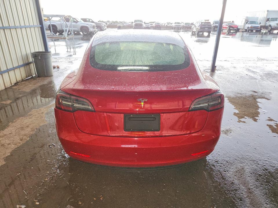 56638466 :رقم المزاد ، 5YJ3E1EAXNF371567 vin ، 2022 Tesla Model 3 مزاد بيع