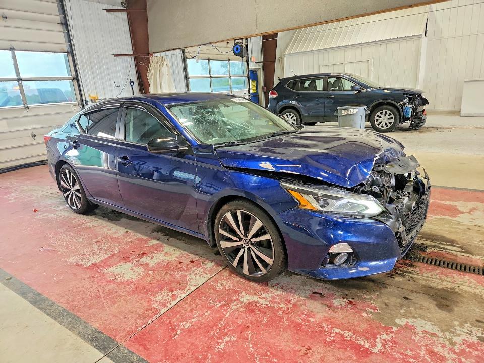 58936866 :رقم المزاد ، 1N4BL4CV3KC242139 vin ، 2019 Nissan Altima مزاد بيع