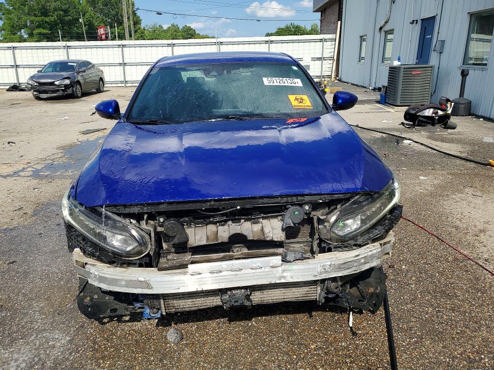 Продаж на аукціоні авто 2018 Honda Accord, vin: 1HGCV1F39JA223611, номер лоту: 59126136