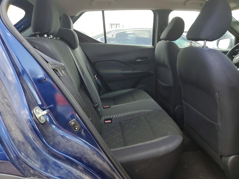 57316716 :رقم المزاد ، 3N1CP5CU0JL543506 vin ، 2018 Nissan Kicks مزاد بيع