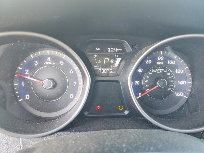 2015 Hyundai Elantra მანქანა იყიდება აუქციონზე, vin: 5NPDH4AE5FH605915, აუქციონის ნომერი: 56135936