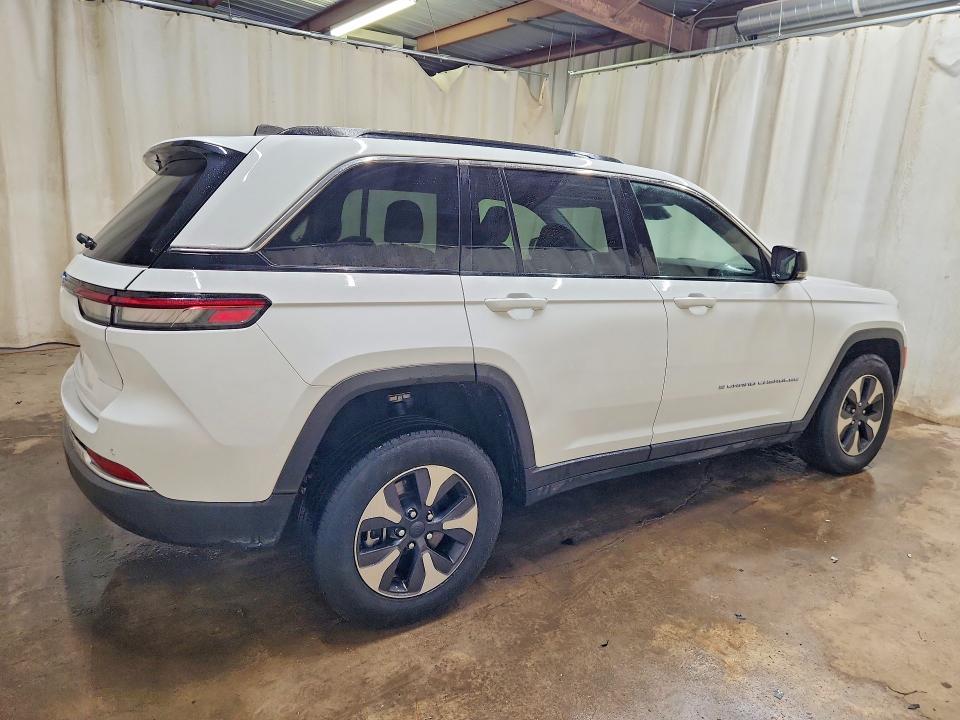 Продажа на аукционе авто 2024 Jeep Grand Cherokee, vin: 1C4RJYB62RC142544, номер лота: 57741316