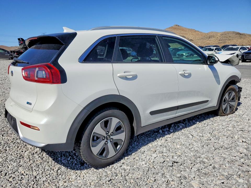 Продажа на аукционе авто 2017 Kia Niro, vin: KNDCB3LC6H5074066, номер лота: 55818276