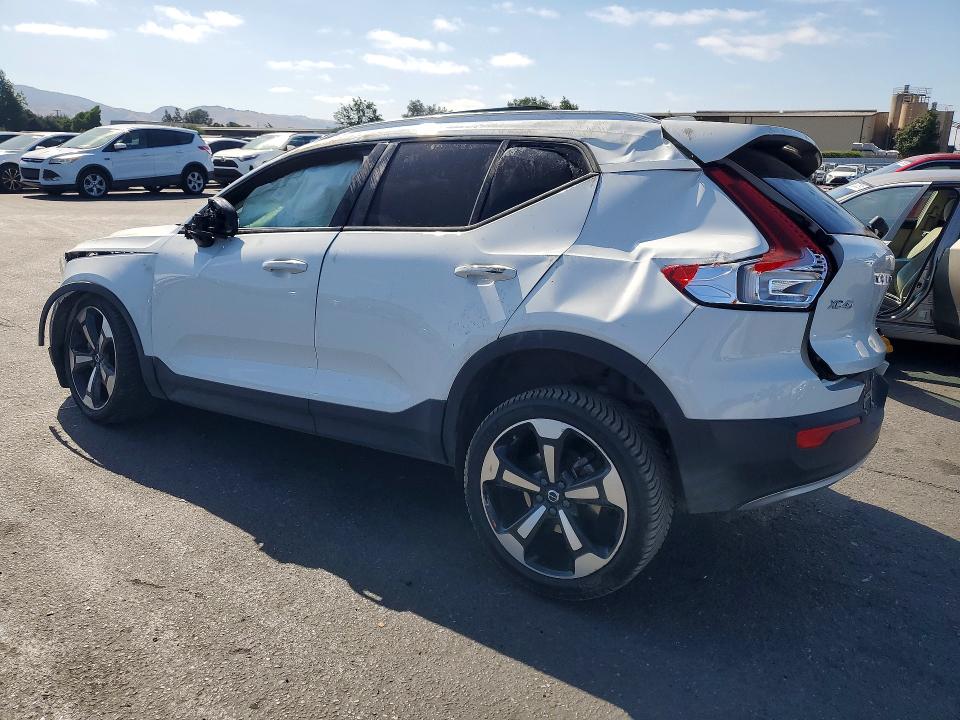 57712466 :رقم المزاد ، YV4162UK1L2261198 vin ، 2020 Volvo Xc40 مزاد بيع