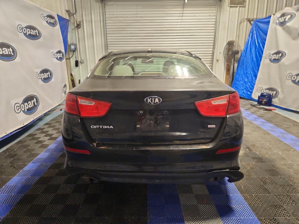 58728296 :رقم المزاد ، 5XXGM4A79FG371672 vin ، 2015 Kia Optima مزاد بيع