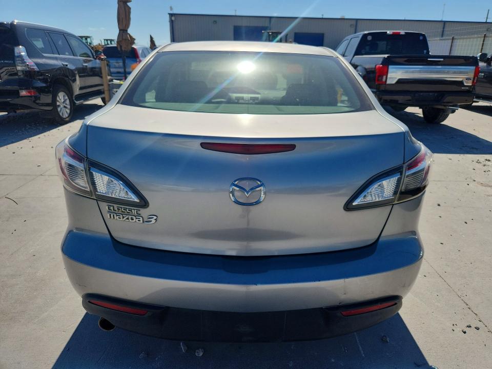 2011 Mazda 3 მანქანა იყიდება აუქციონზე, vin: JM1BL1VF4B1427312, აუქციონის ნომერი: 56940316