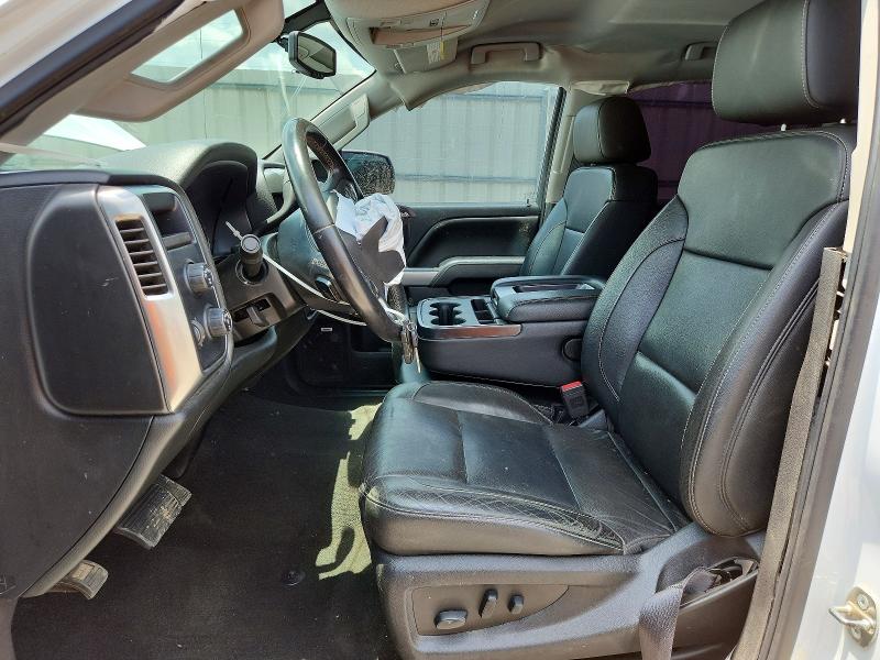 Продаж на аукціоні авто 2018 Chevrolet Silverado, vin: 3GCUKREH1JG418692, номер лоту: 58876566