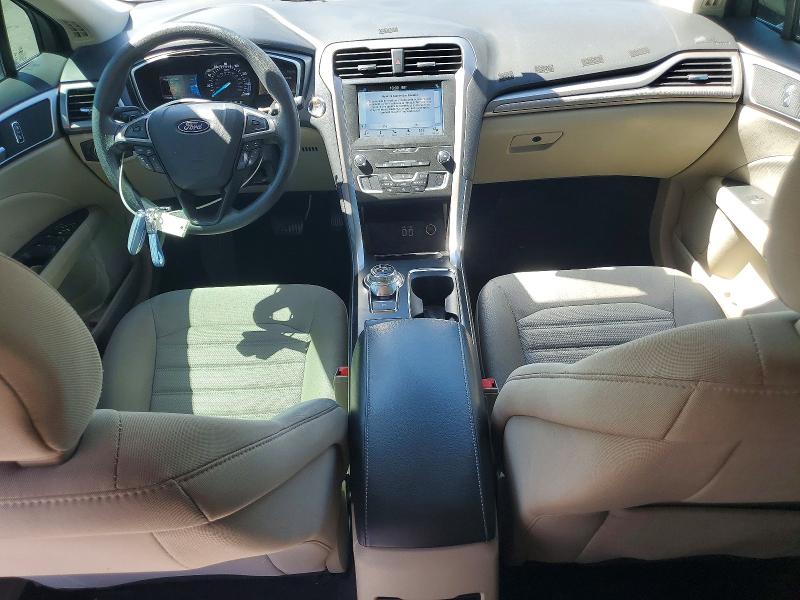 57371496 :رقم المزاد ، 3FA6P0HD8KR135362 vin ، 2019 Ford Fusion مزاد بيع