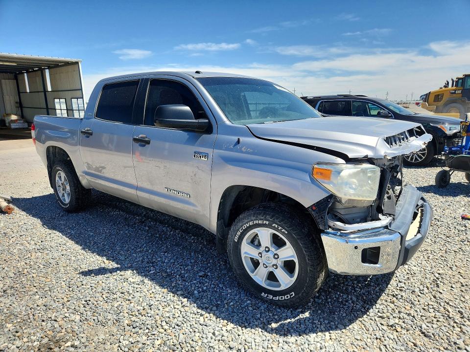 Продаж на аукціоні авто 2017 Toyota Tundra, vin: 5TFDW5F17HX597423, номер лоту: 57561076