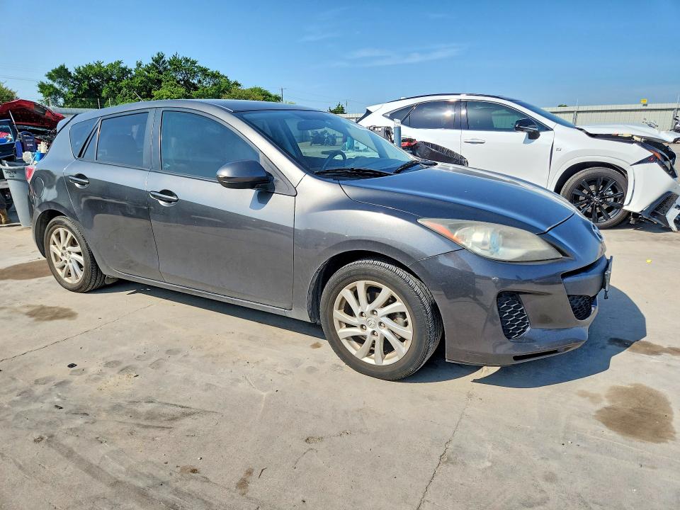 58394976 :رقم المزاد ، JM1BL1M75C1658716 vin ، 2012 Mazda 3 مزاد بيع