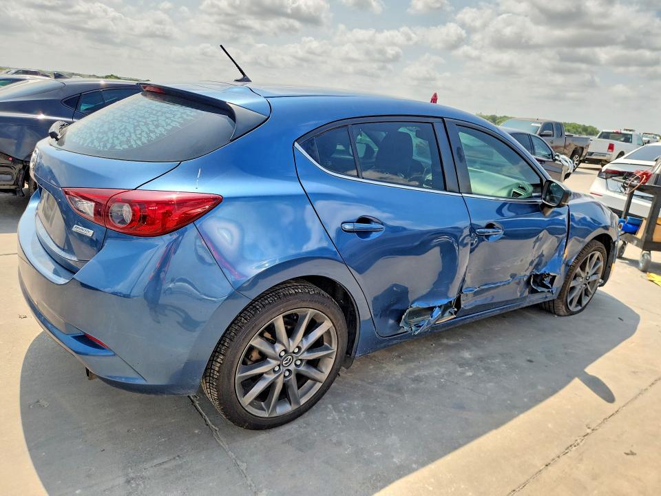 Aukcja sprzedaży 2018 Mazda 3, vin: 3MZBN1L34JM271578, numer aukcji: 58452636