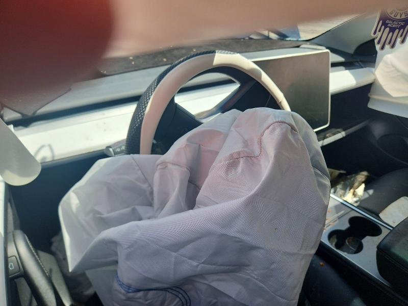 59067776 :رقم المزاد ، 5YJ3E1EA0MF081711 vin ، 2021 Tesla Model 3 مزاد بيع