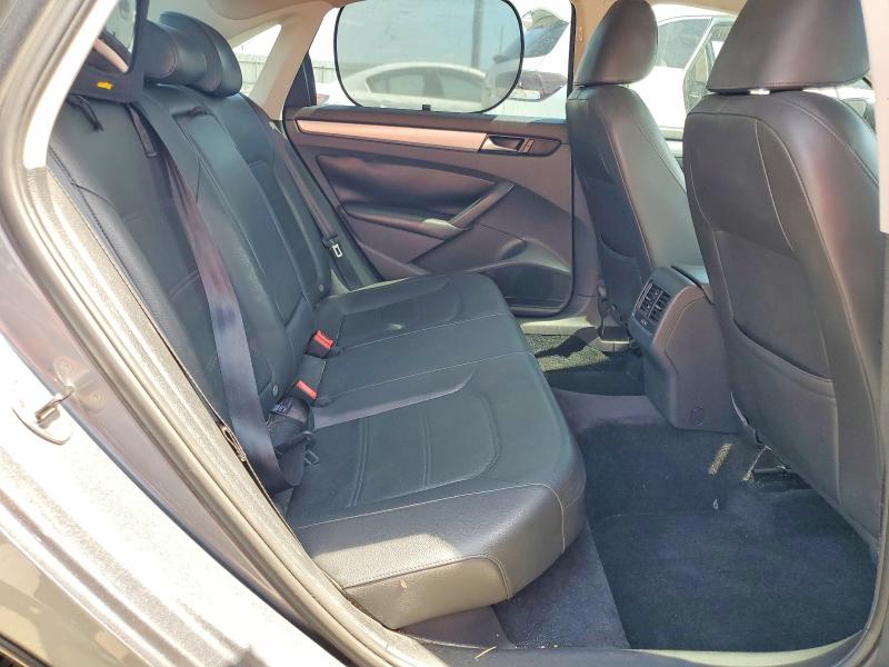 56440356 :رقم المزاد ، 1VWBH7A33DC129189 vin ، 2013 Volkswagen Passat مزاد بيع