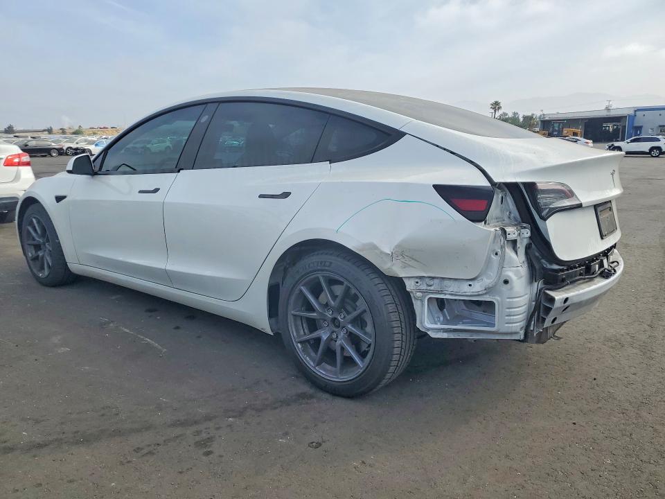 2022 Tesla Model 3 მანქანა იყიდება აუქციონზე, vin: 5YJ3E1EA7NF375673, აუქციონის ნომერი: 55801386