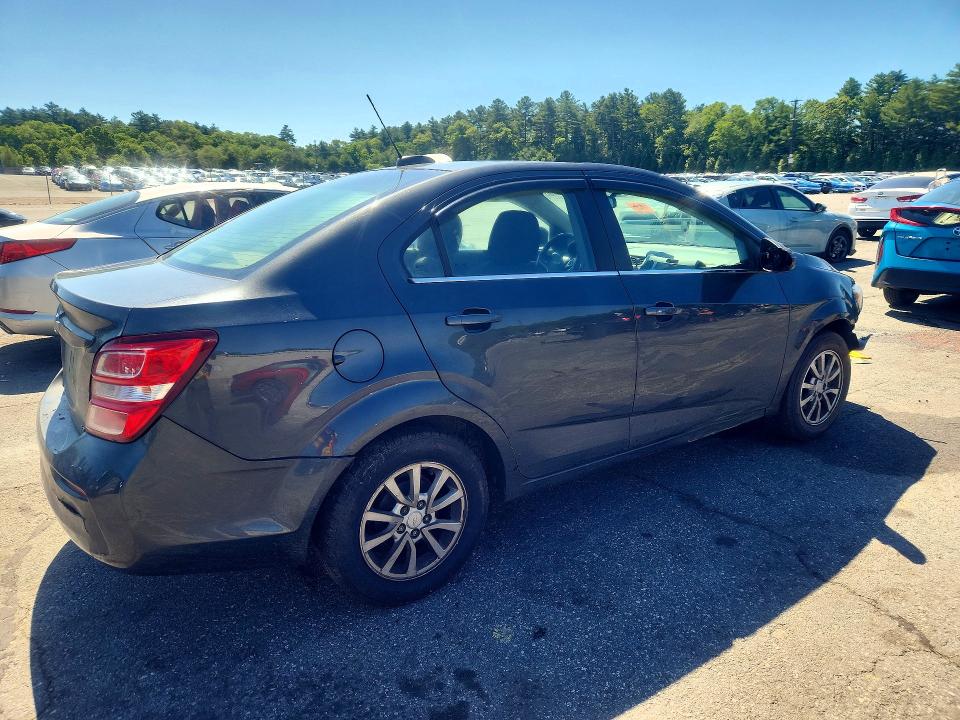 56214736 :رقم المزاد ، 1G1JD5SB7L4100509 vin ، 2020 Chevrolet Sonic مزاد بيع