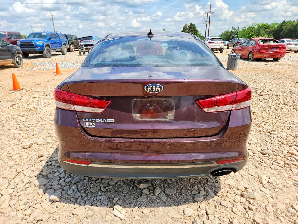 2016 Kia Optima მანქანა იყიდება აუქციონზე, vin: 5XXGT4L31GG104492, აუქციონის ნომერი: 57007026