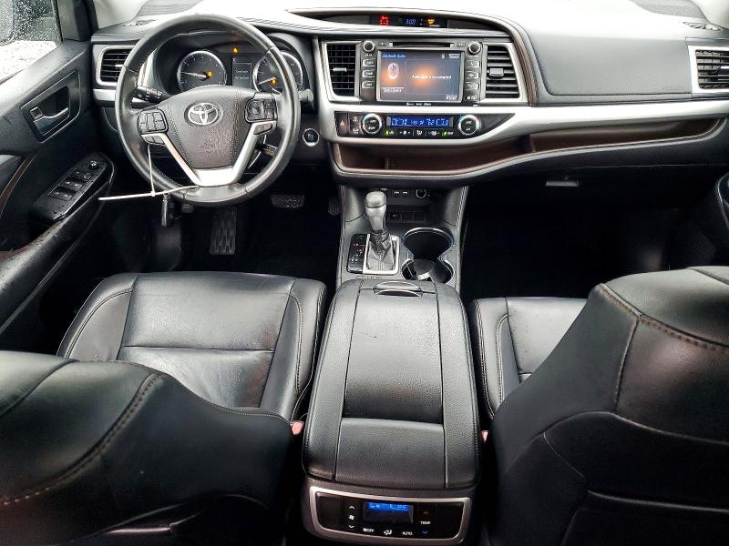 Продажа на аукционе авто 2019 Toyota Highlander, vin: 5TDKZRFH8KS573194, номер лота: 59219356