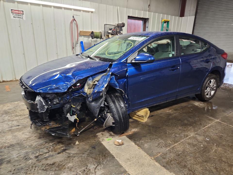Продажа на аукционе авто 2017 Hyundai Elantra, vin: 5NPD84LF9HH161009, номер лота: 56424396