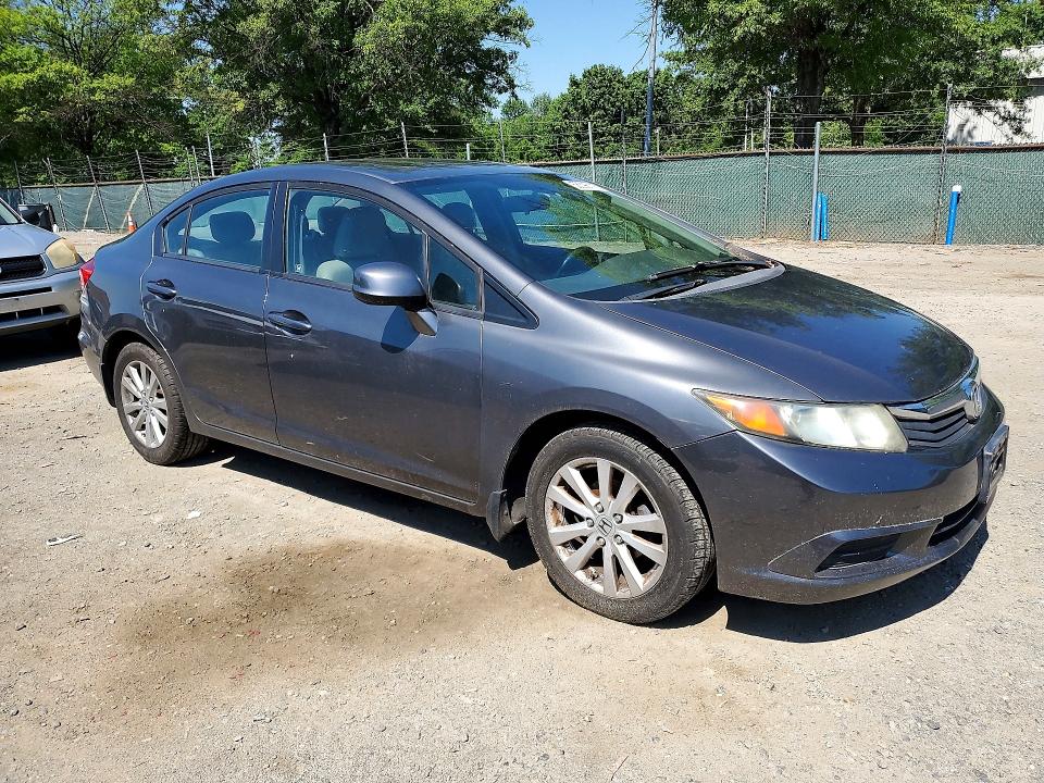 Продажа на аукционе авто 2012 Honda Civic, vin: 2HGFB2F95CH531069, номер лота: 56398116