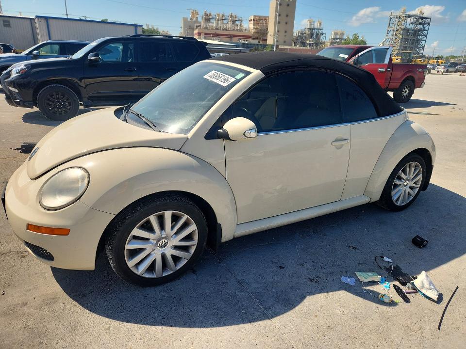 56958196 :رقم المزاد ، 3VWRF31Y98M418719 vin ، 2008 Volkswagen New Beetle مزاد بيع