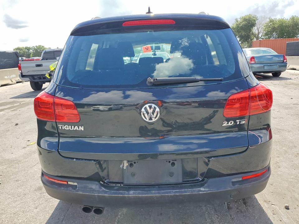 2015 Volkswagen Tiguan მანქანა იყიდება აუქციონზე, vin: WVGAV7AX4FW502120, აუქციონის ნომერი: 57894536