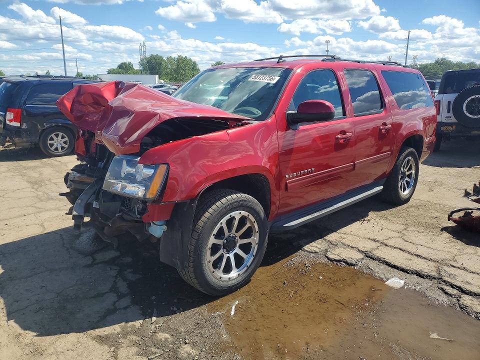 2013 Chevrolet Suburban მანქანა იყიდება აუქციონზე, vin: 1GNSKJE75DR144487, აუქციონის ნომერი: 58123756
