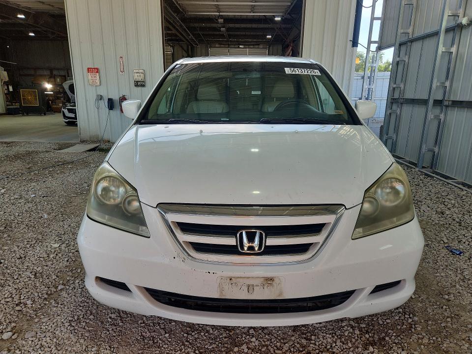 56137226 :رقم المزاد ، 5FNRL38635B424550 vin ، 2005 Honda Odyssey مزاد بيع
