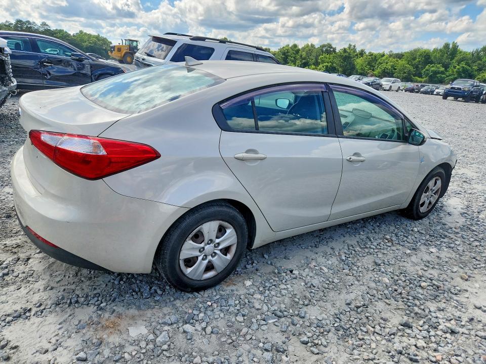 2014 Kia Forte მანქანა იყიდება აუქციონზე, vin: KNAFK4A68E5204437, აუქციონის ნომერი: 56311596