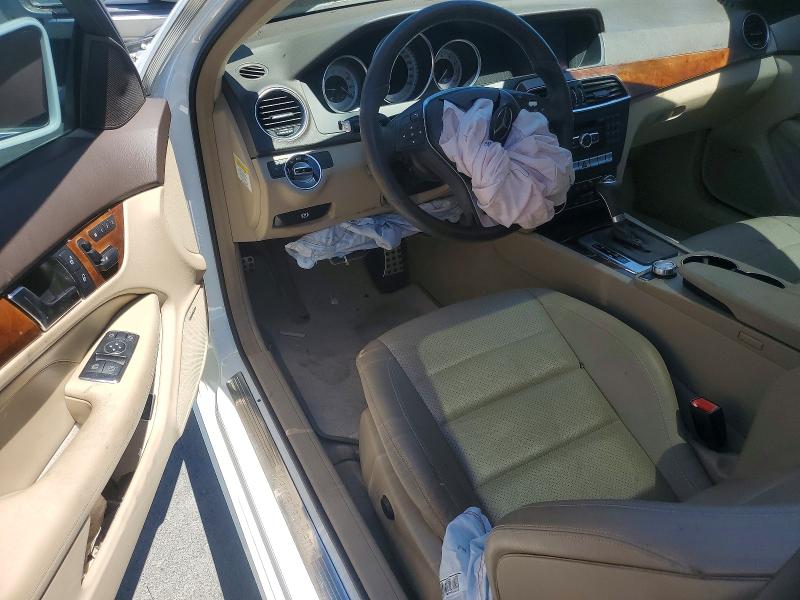 Продажа на аукционе авто 2013 Mercedes-benz C, vin: WDDGJ5HB4DF951776, номер лота: 56181606