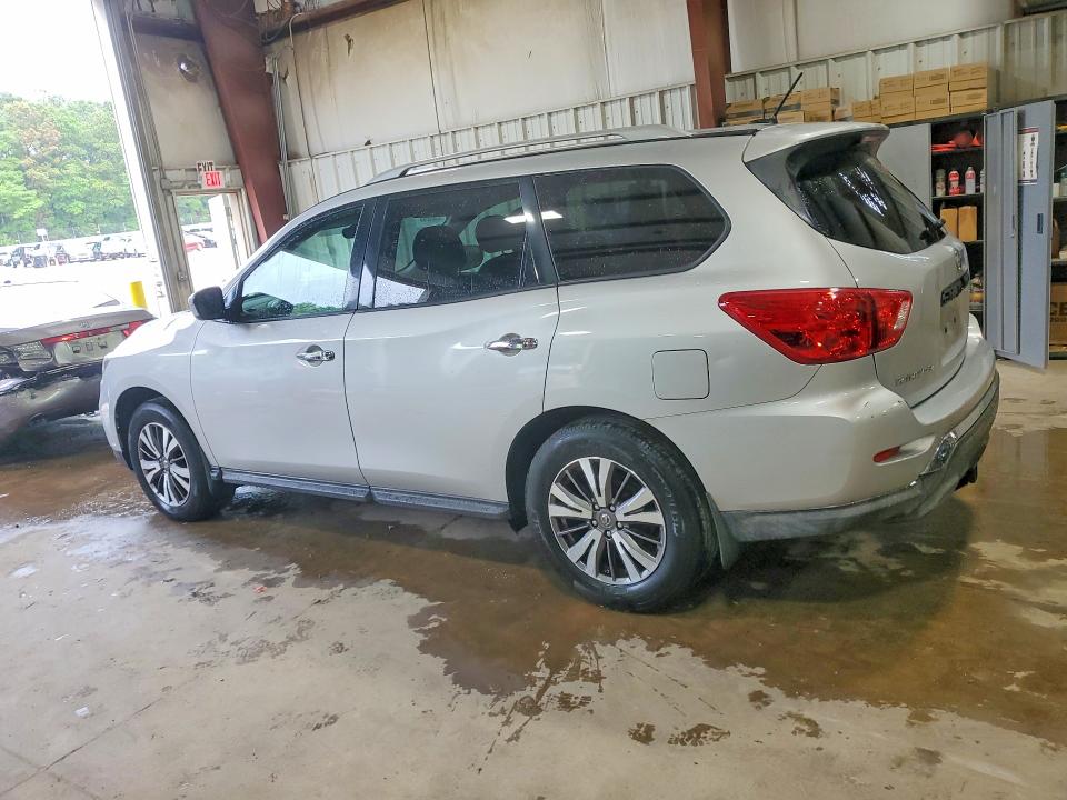 56591546 :رقم المزاد ، 5N1DR2MNXHC606162 vin ، 2017 Nissan Pathfinder مزاد بيع
