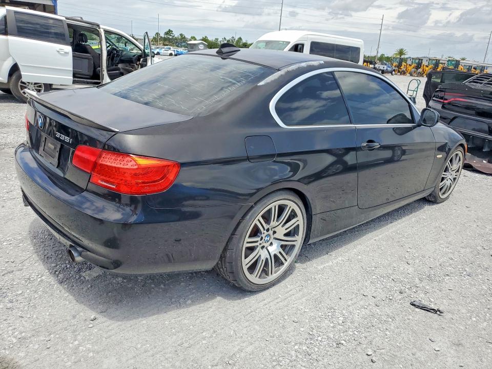 2011 Bmw 335 მანქანა იყიდება აუქციონზე, vin: WBAKG7C58BE598023, აუქციონის ნომერი: 55809636