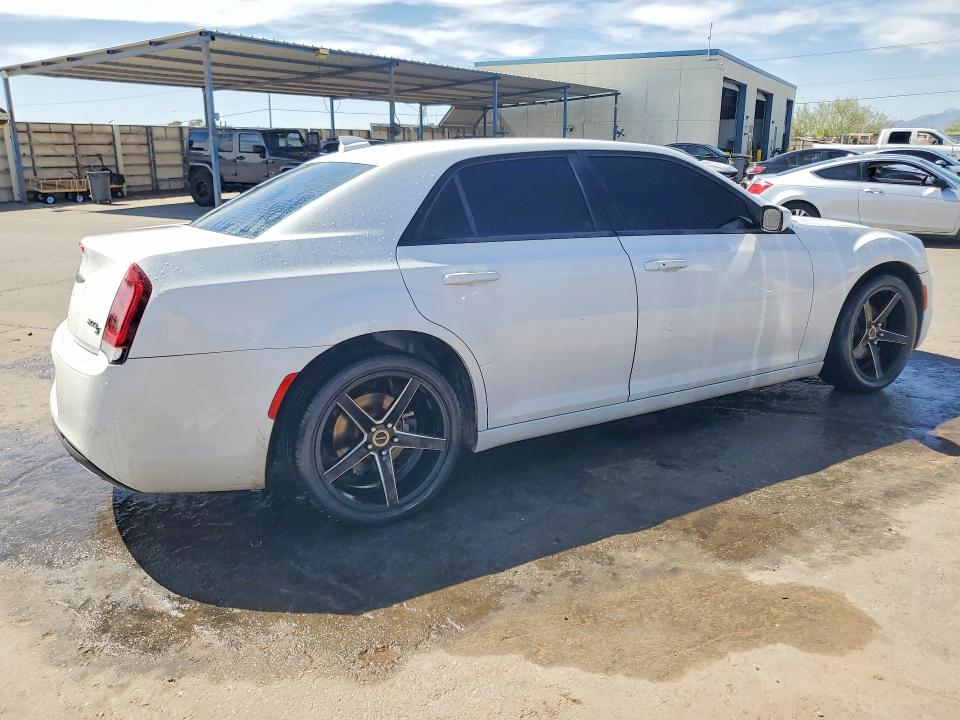 Продаж на аукціоні авто 2019 Chrysler 300, vin: 2C3CCABGXKH515577, номер лоту: 56549486