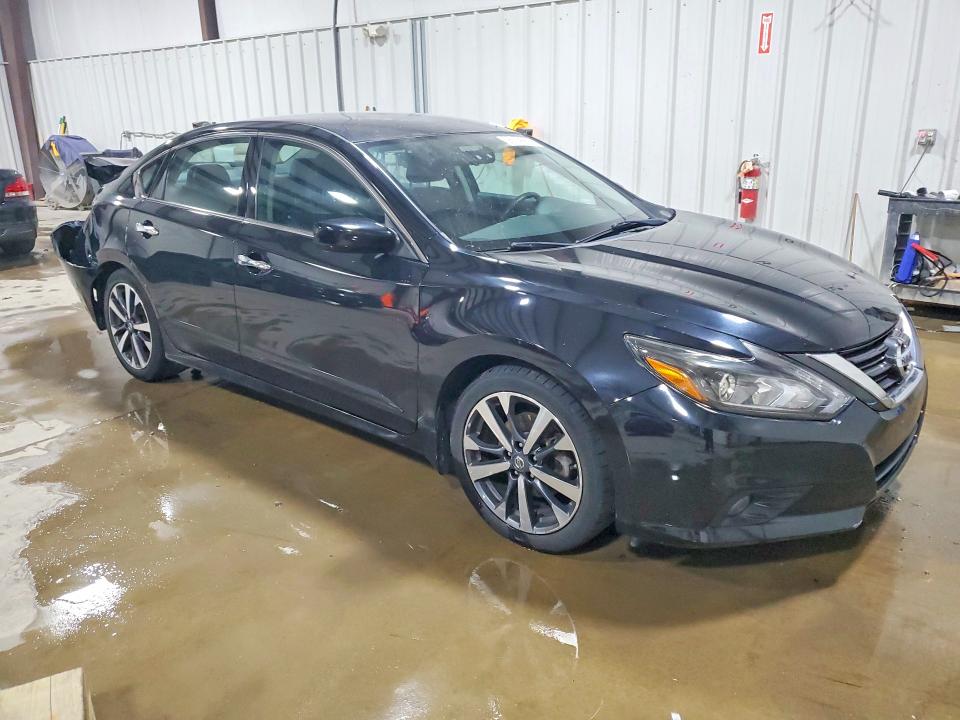 Продаж на аукціоні авто 2017 Nissan Altima, vin: 1N4AL3AP9HC164212, номер лоту: 56139986