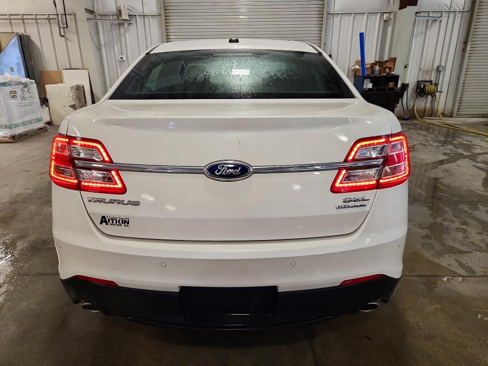 2013 Ford Taurus მანქანა იყიდება აუქციონზე, vin: 1FAHP2E87DG221350, აუქციონის ნომერი: 57405846