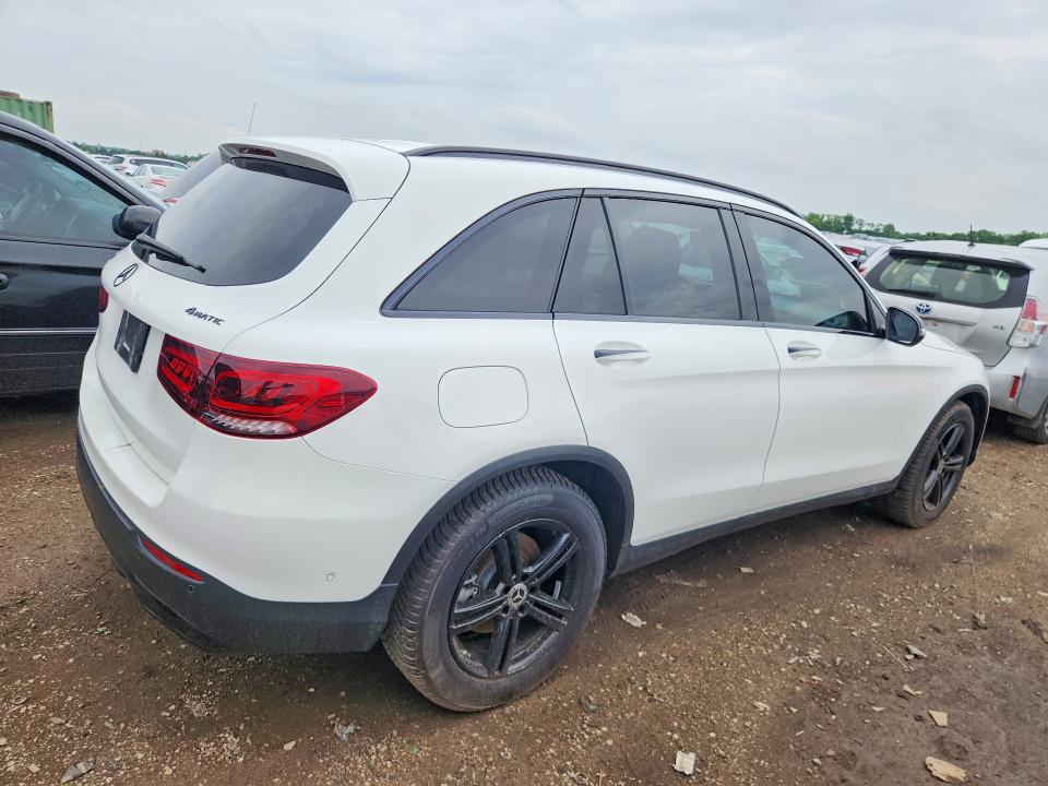 56334586 :رقم المزاد ، W1N0G8EB7MF900703 vin ، 2021 Mercedes-benz Glc مزاد بيع