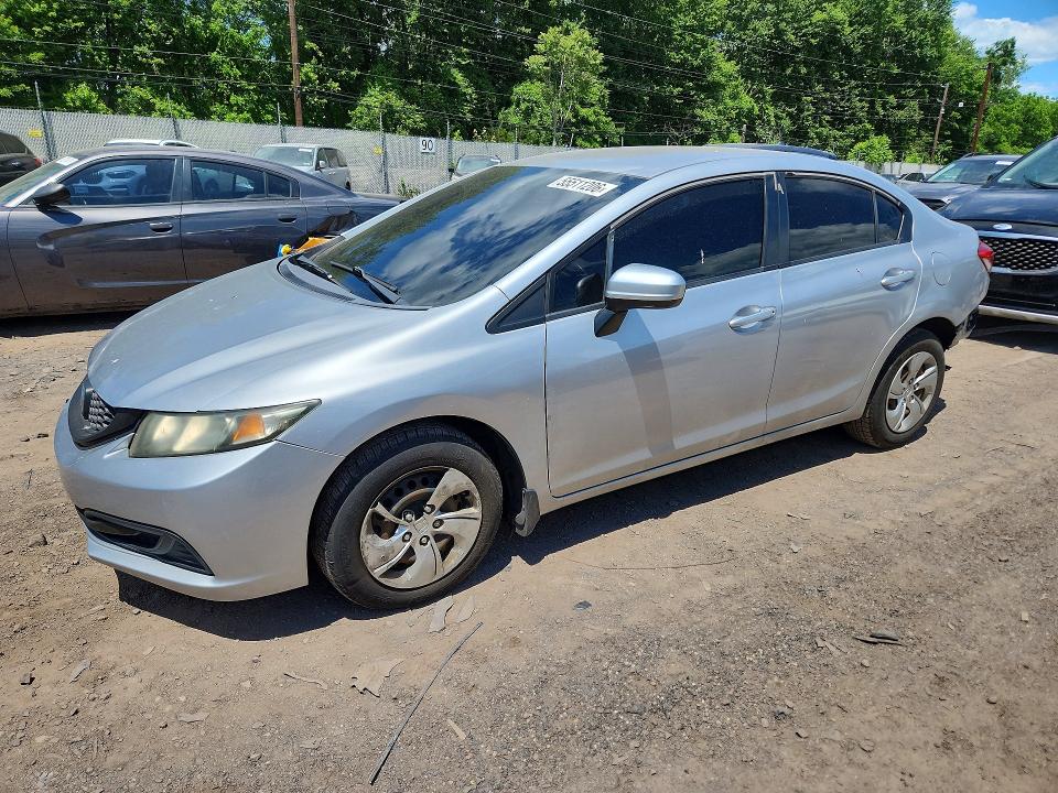 Продажа на аукционе авто 2015 Honda Civic, vin: 19XFB2F56FE246814, номер лота: 55511206