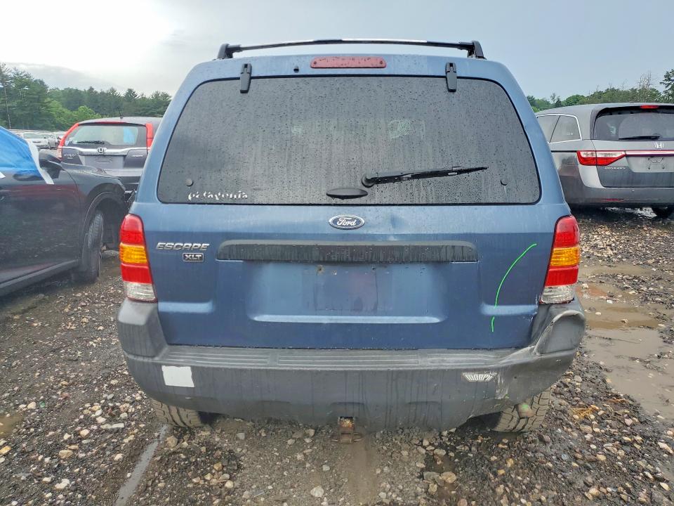 57859136 :رقم المزاد ، 1FMYU04131KC39490 vin ، 2001 Ford Escape مزاد بيع