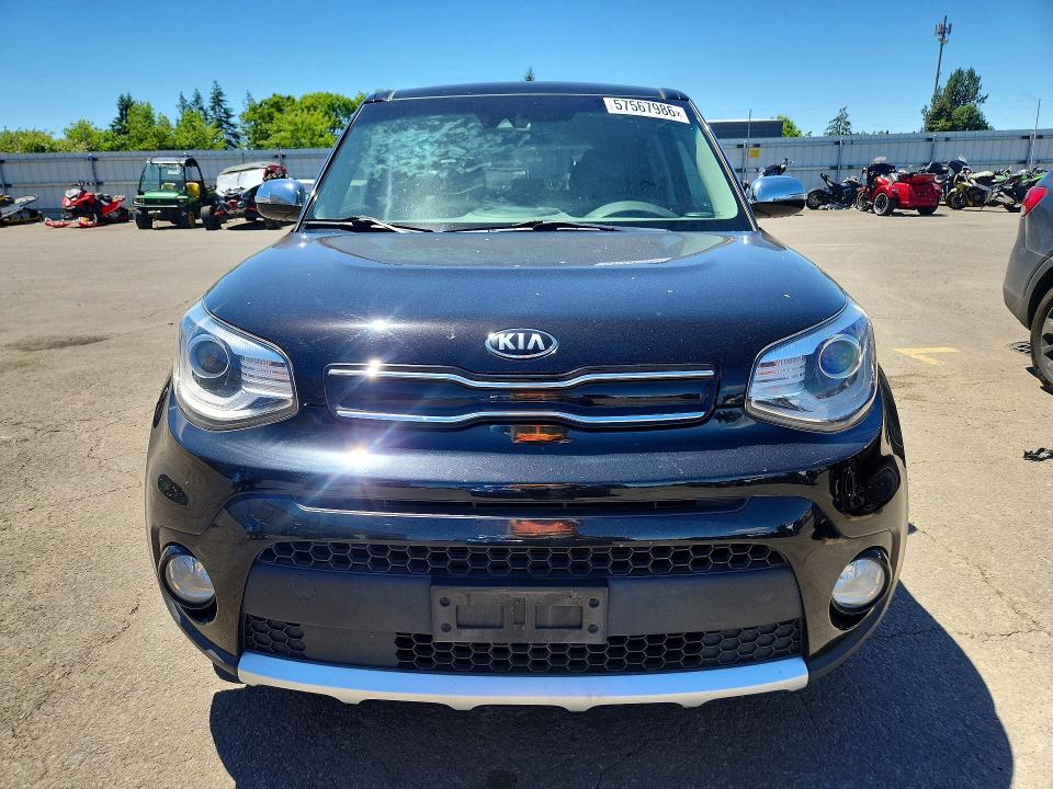 2018 Kia Soul მანქანა იყიდება აუქციონზე, vin: KNDJP3A58J7615061, აუქციონის ნომერი: 57567986