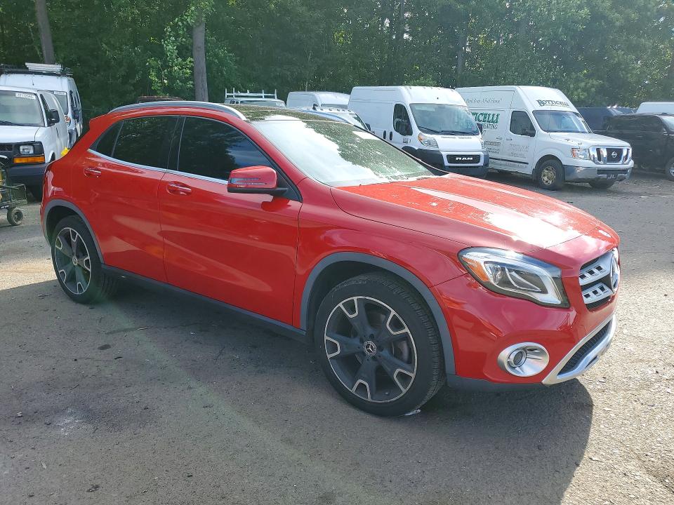 57612416 :رقم المزاد ، WDCTG4EB4KU014130 vin ، 2019 Mercedes-benz Gla مزاد بيع