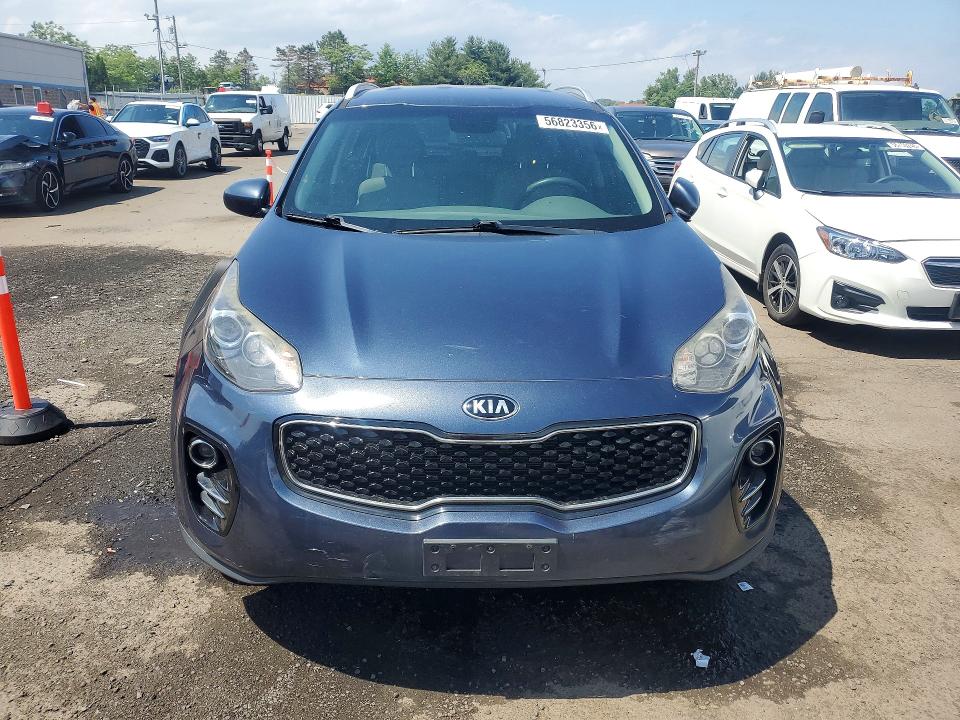 56823356 :رقم المزاد ، KNDPMCAC1H7200028 vin ، 2017 Kia Sportage مزاد بيع