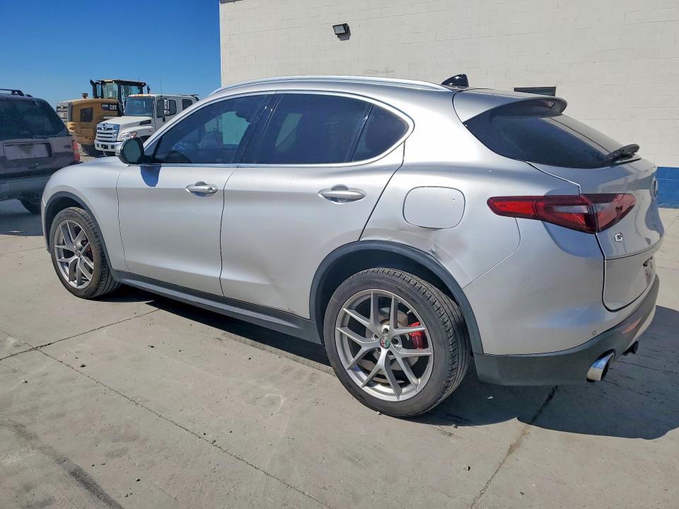 2018 Alfa Romeo Stelvio მანქანა იყიდება აუქციონზე, vin: ZASFAKBN1J7B97630, აუქციონის ნომერი: 57580706