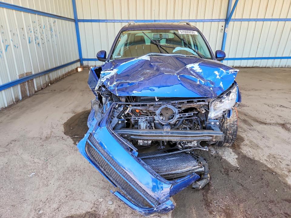 57000256 :رقم المزاد ، WVGBV75N69W527702 vin ، 2009 Volkswagen Atlas Cross Sport Se مزاد بيع