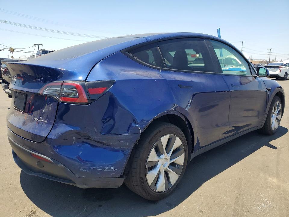 2022 Tesla Model Y მანქანა იყიდება აუქციონზე, vin: 7SAYGDEE7NF354068, აუქციონის ნომერი: 58461756