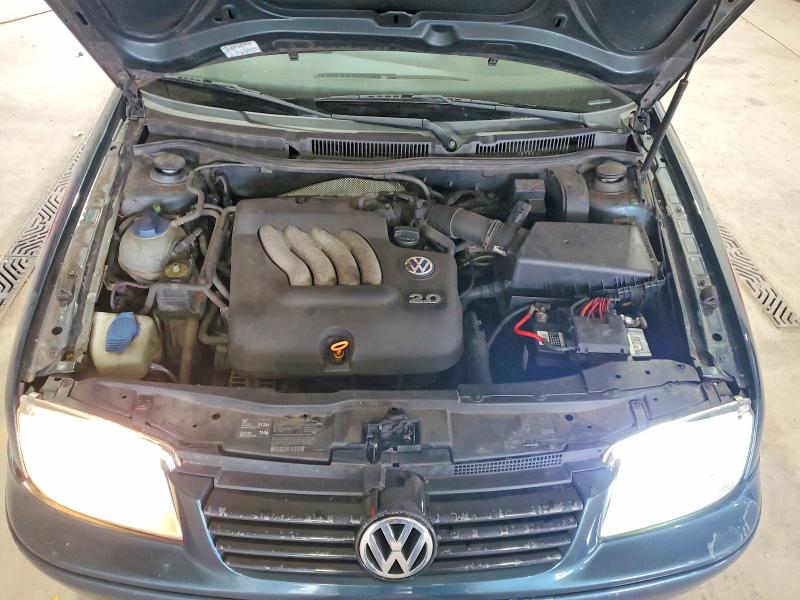 58259976 :رقم المزاد ، 3VWST29M01M028605 vin ، 2001 Volkswagen Jetta مزاد بيع