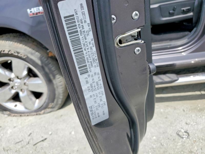 56265716 :رقم المزاد ، 1C6RR6TT2JS171044 vin ، 2018 Ram 1500 مزاد بيع