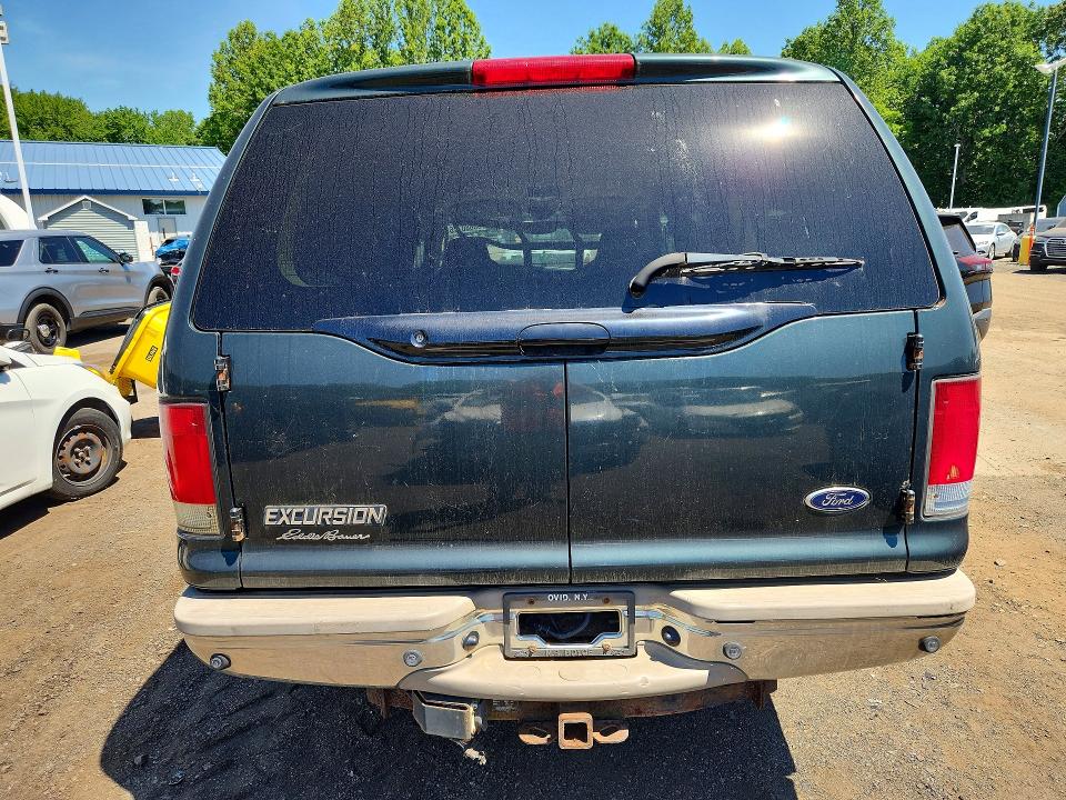 55880776 :رقم المزاد ، 1FMNU45S35EC42315 vin ، 2005 Ford Excursion مزاد بيع